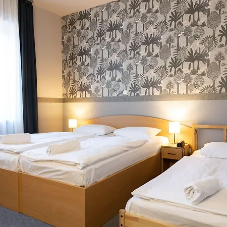 Gartner Hotel 3*