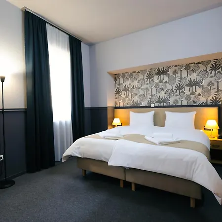 Gartner 3* Budapest